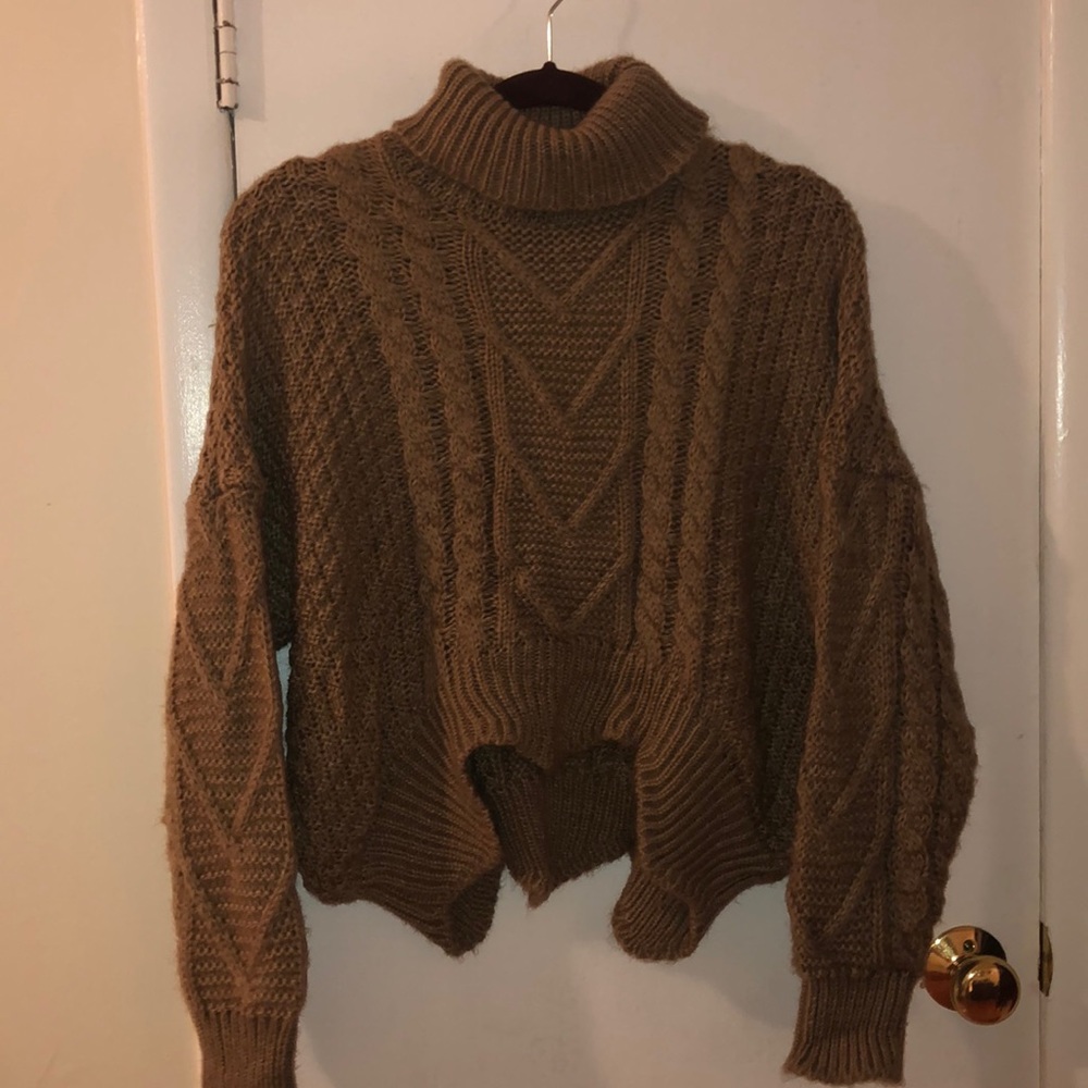 Turtle neck sweater